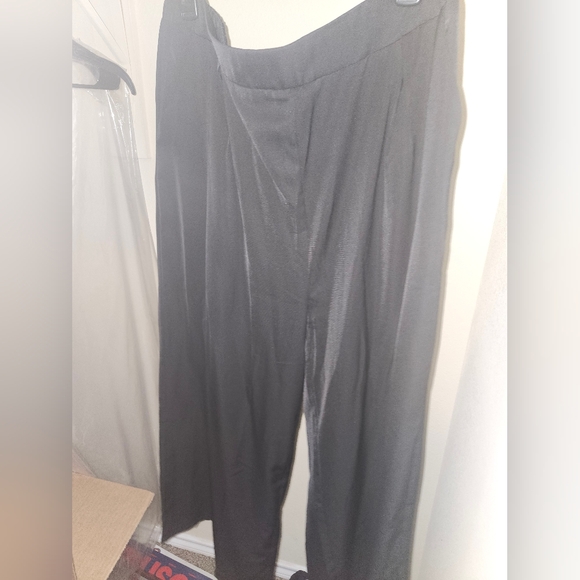 Wide Leg Black pants - Picture 1 of 7
